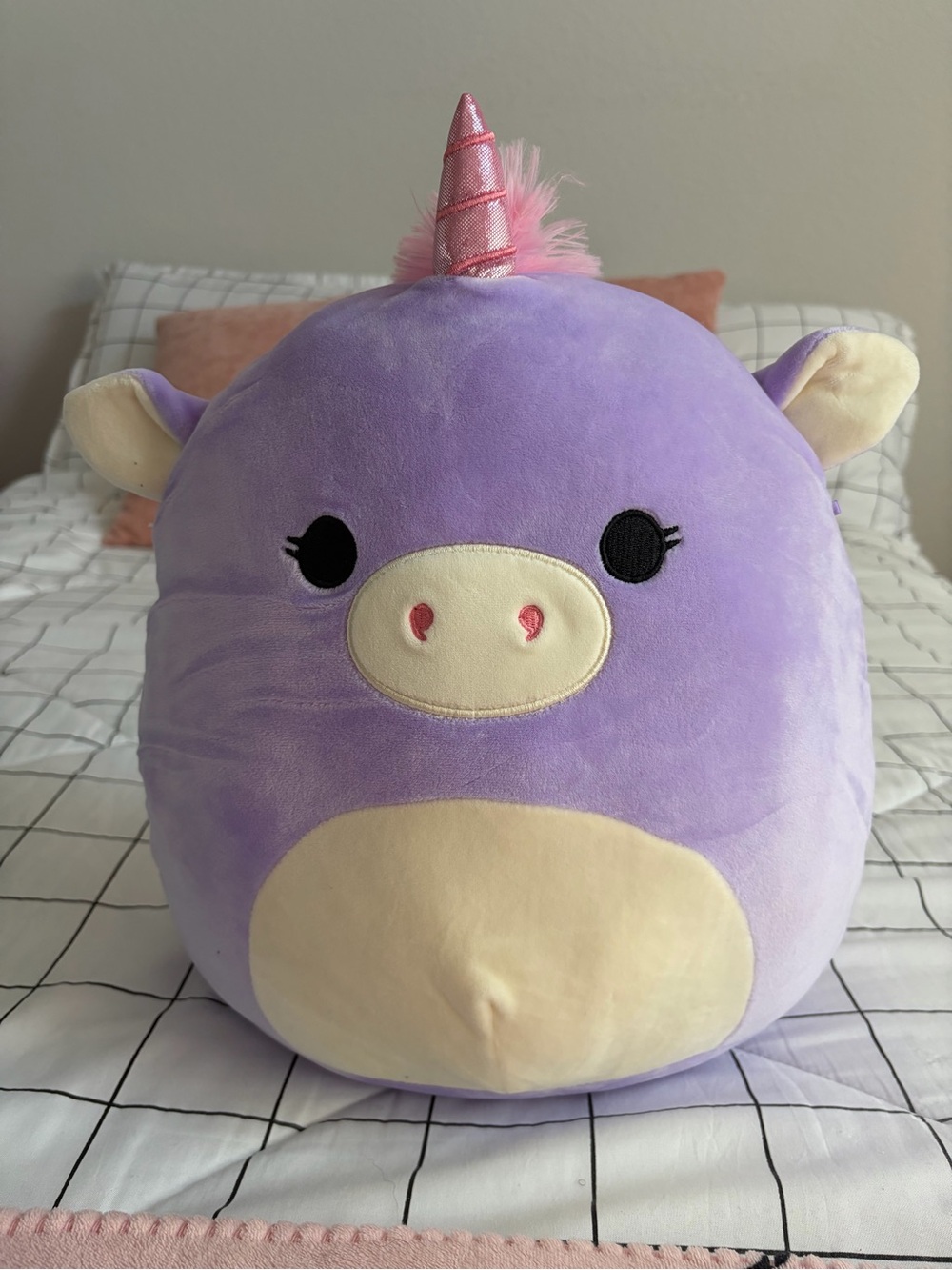 Squishmallow Astrid the purple unicorn- Lavender & Cream